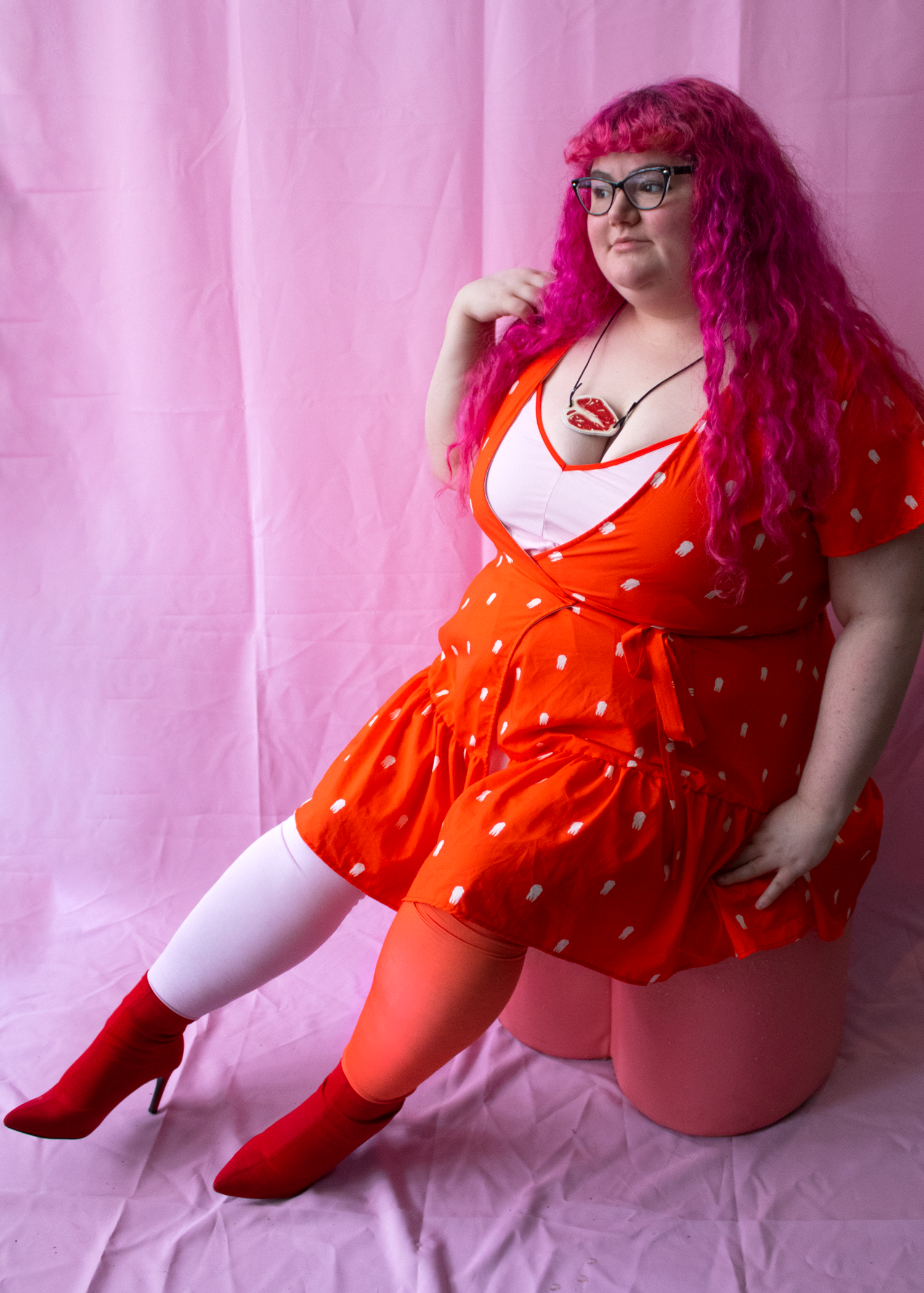 Funky plus 2025 size clothing
